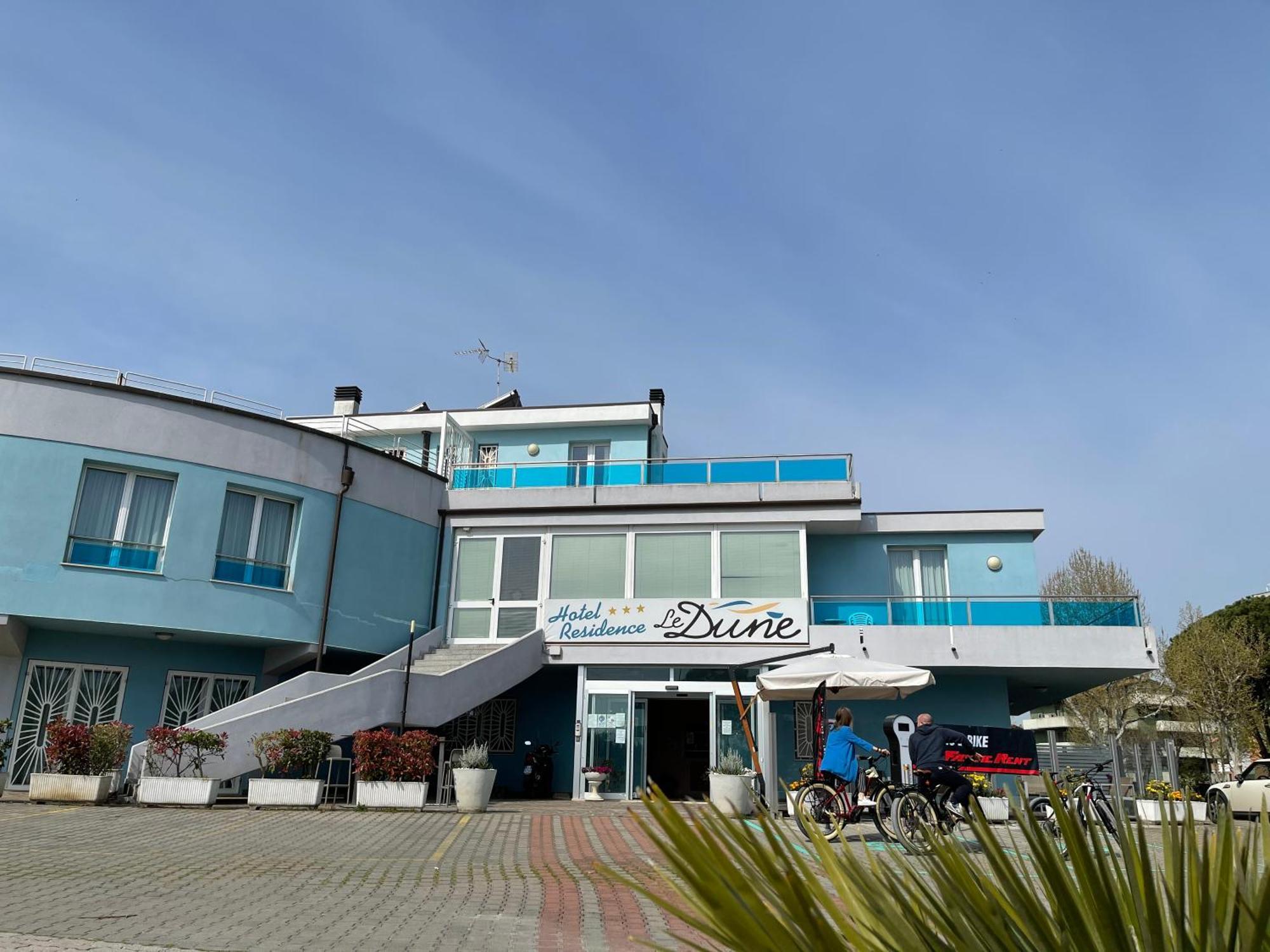 Hotel-Residence-B&B Le Dune Lido Adriano Exteriör bild